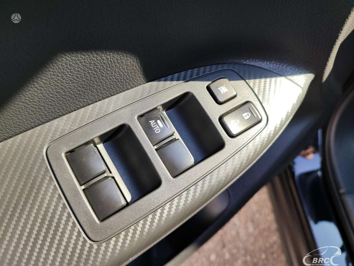 Mitsubishi Eclipse Cross, 1.5 l., off-road / crossover