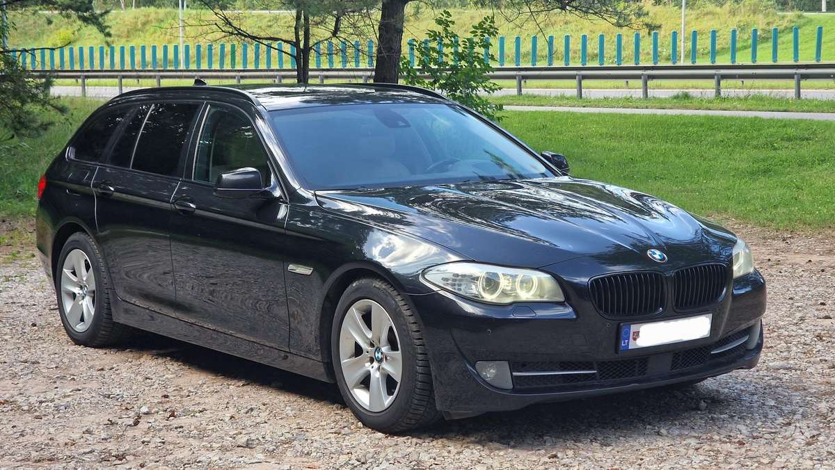 BMW 520, 2.0 l., Универсал