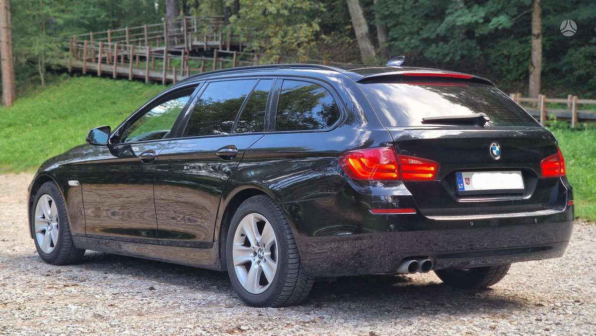 BMW 520, 2.0 l., Универсал