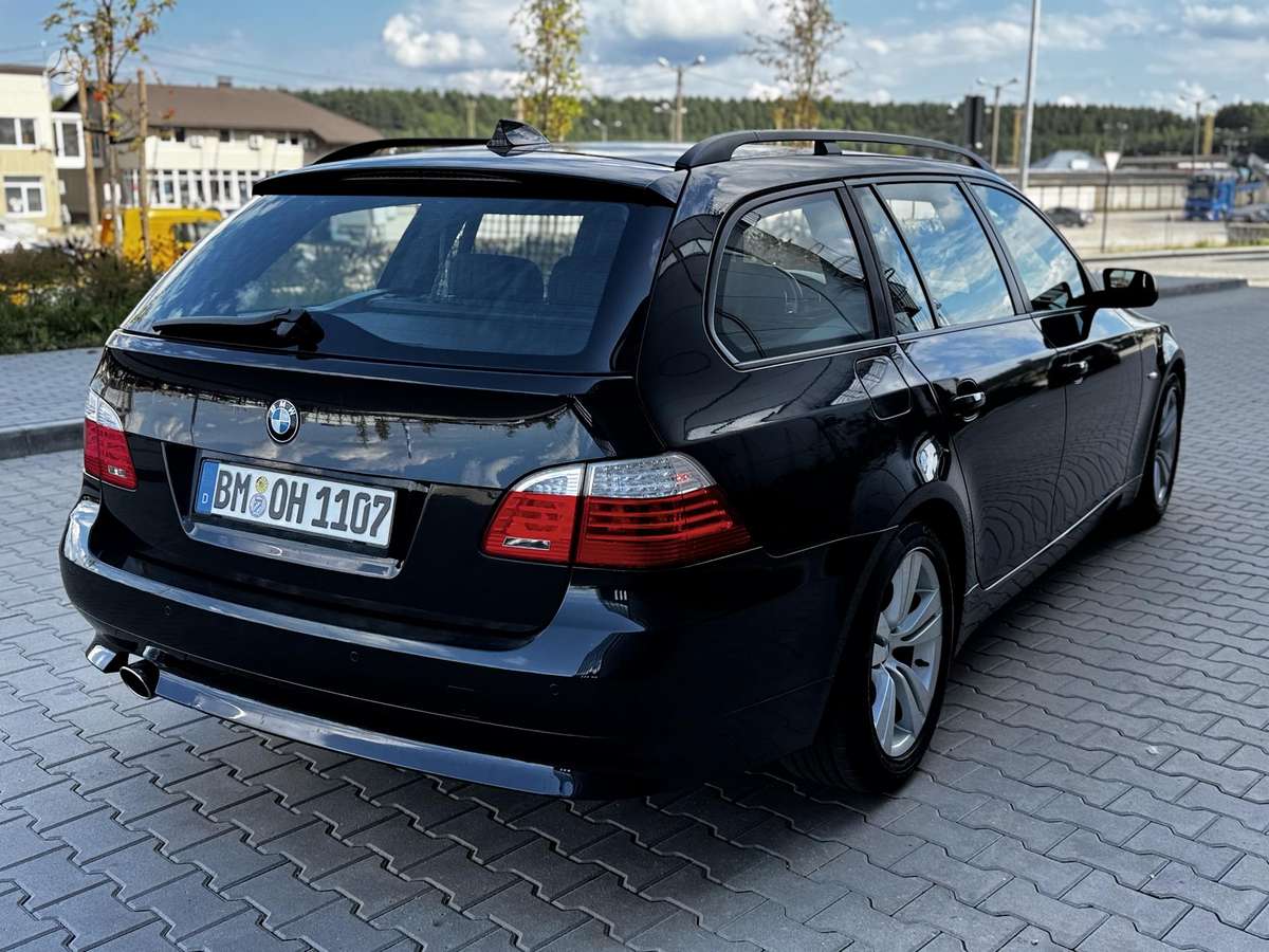 BMW 520, 2.0 l., Универсал