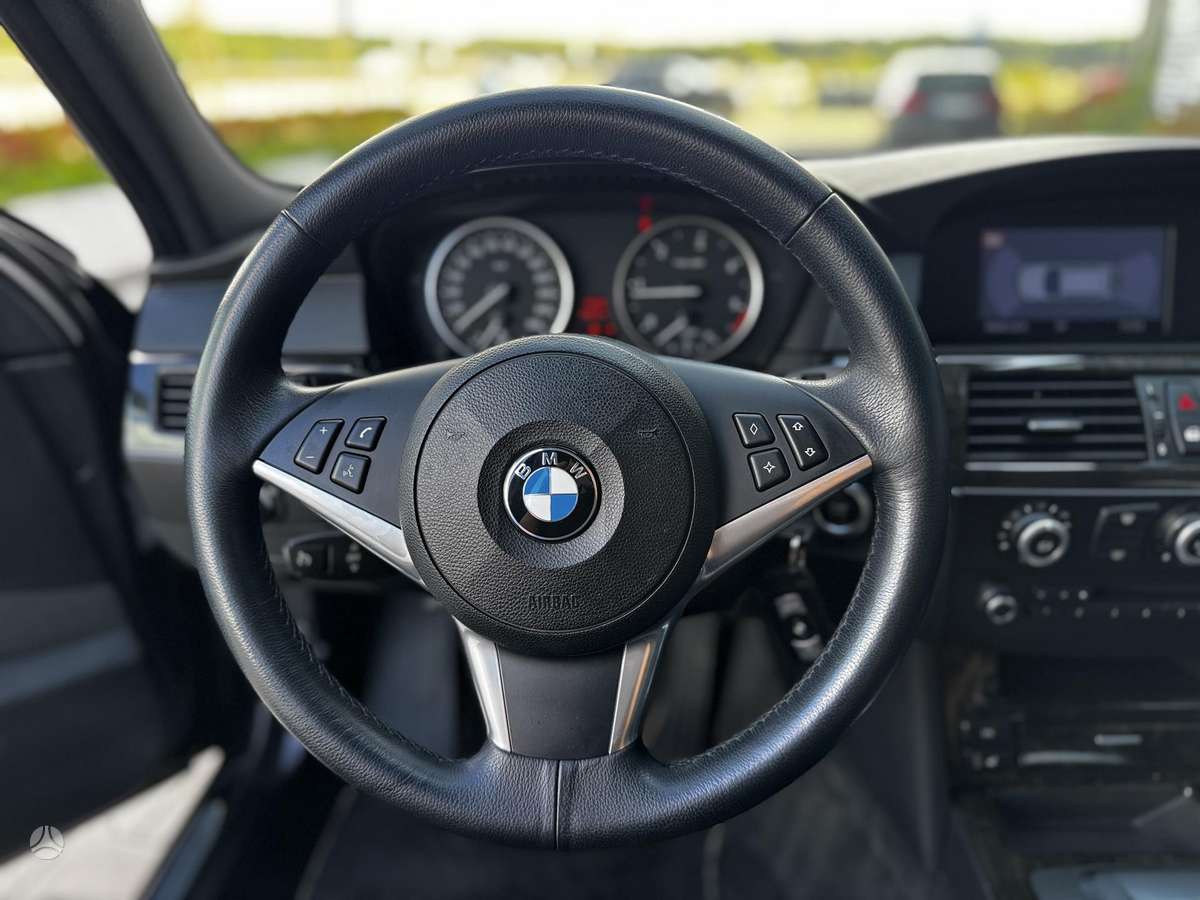 BMW 520, 2.0 l., Универсал