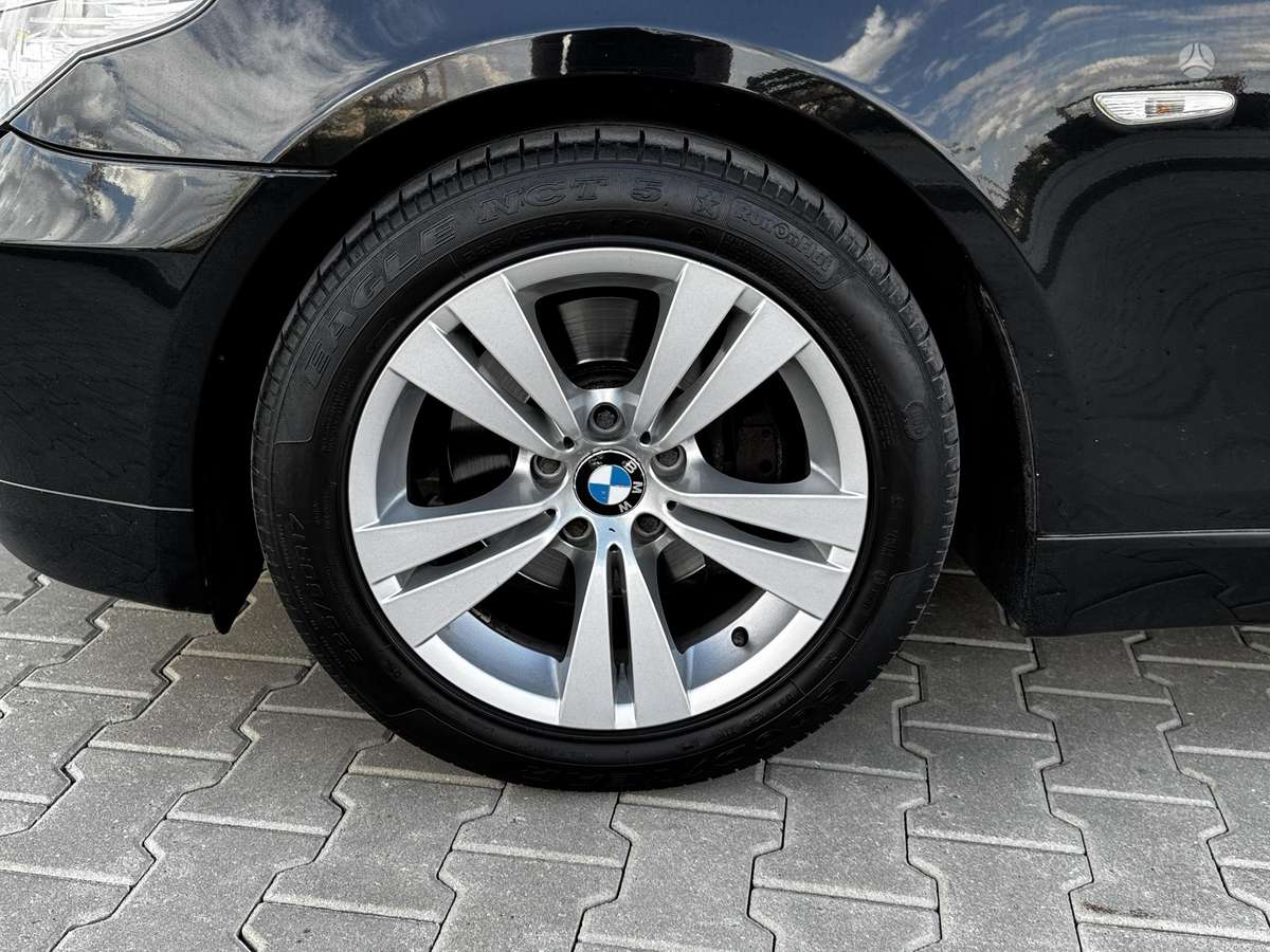 BMW 520, 2.0 l., universalas