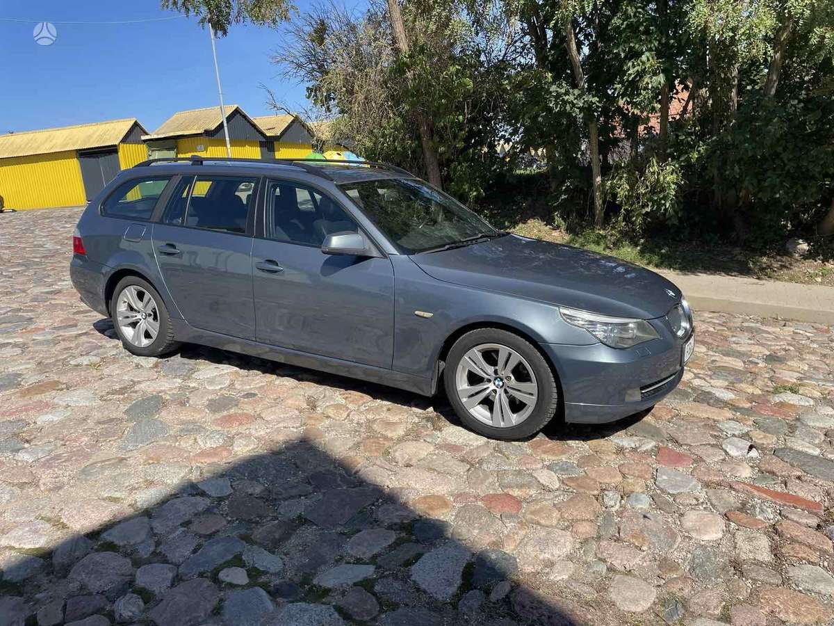 BMW 520, 2.0 l., wagon