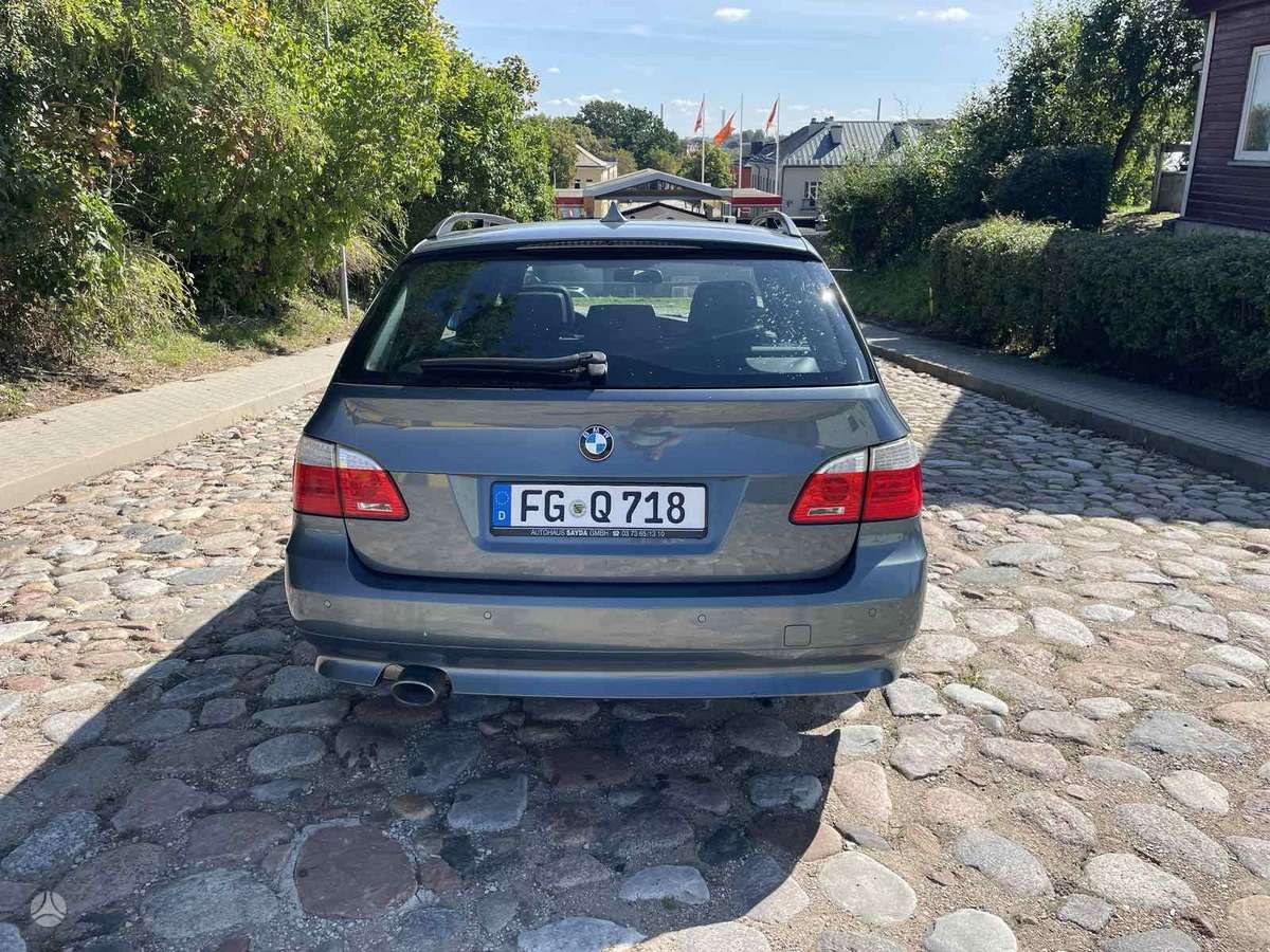 BMW 520, 2.0 l., wagon