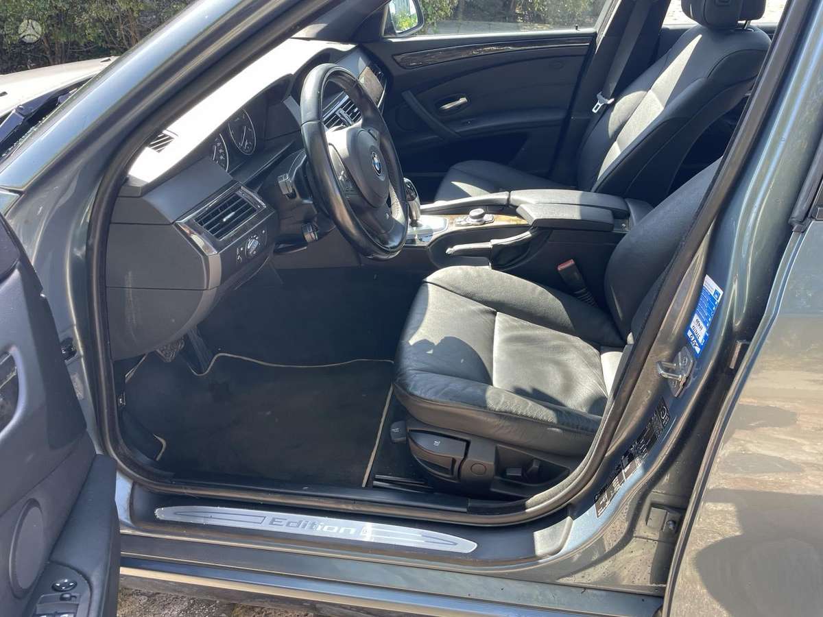 BMW 520, 2.0 l., wagon