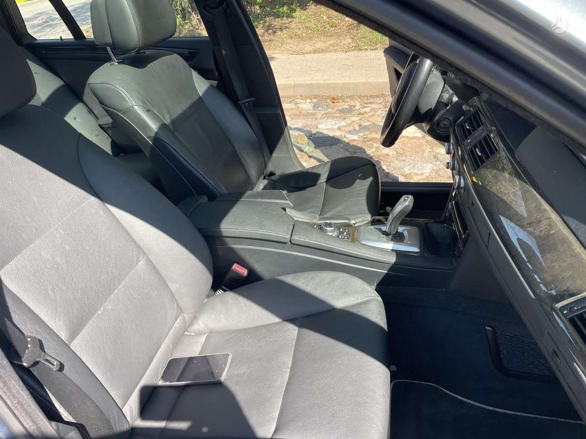 BMW 520, 2.0 l., wagon