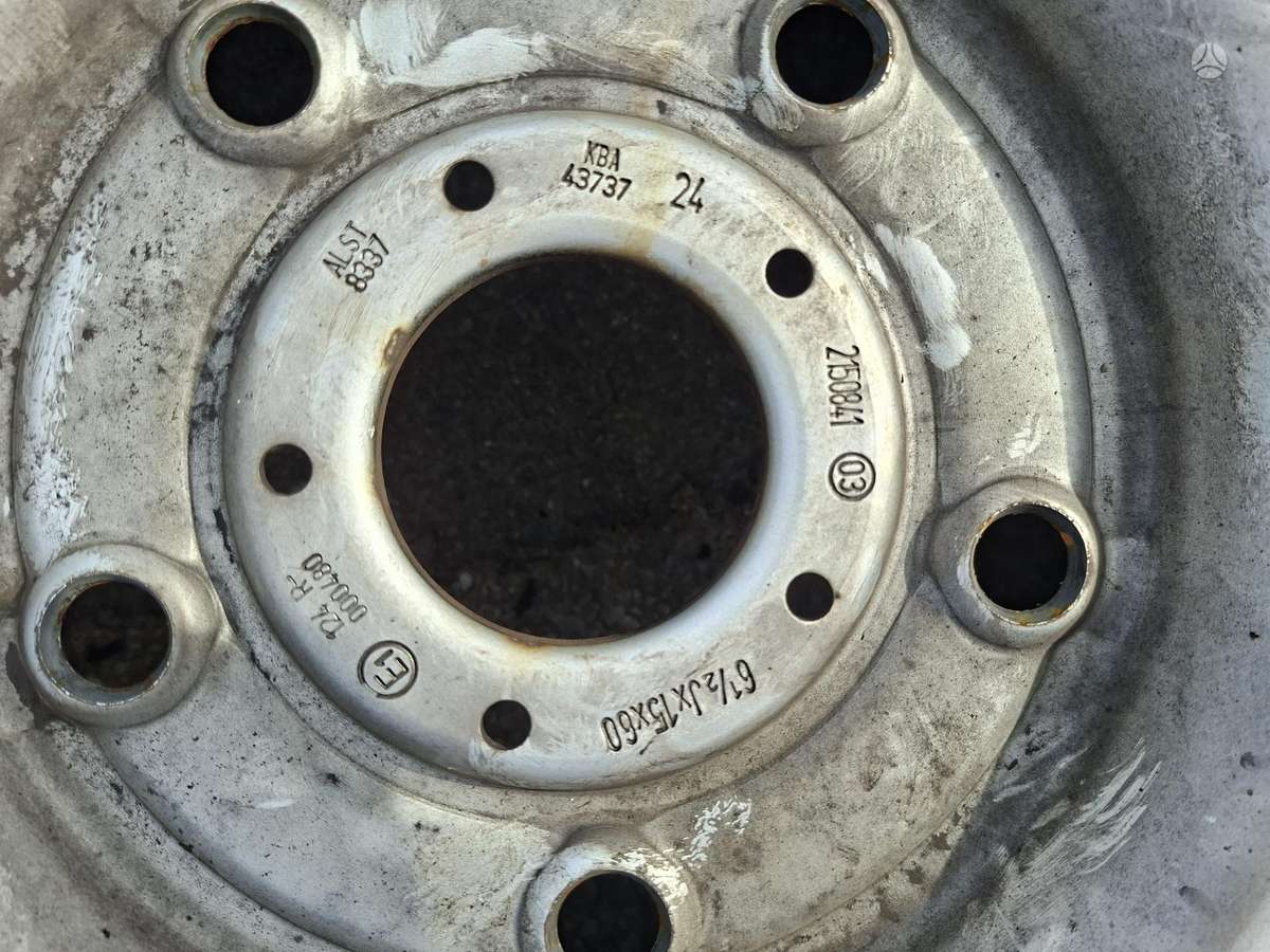 Michelin, žieminės 215/65 R15
