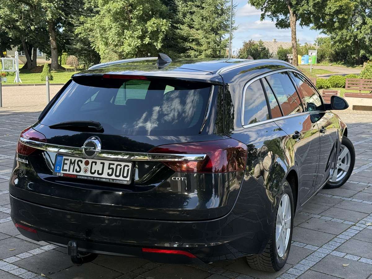 Opel Insignia, 1.6 l., Универсал