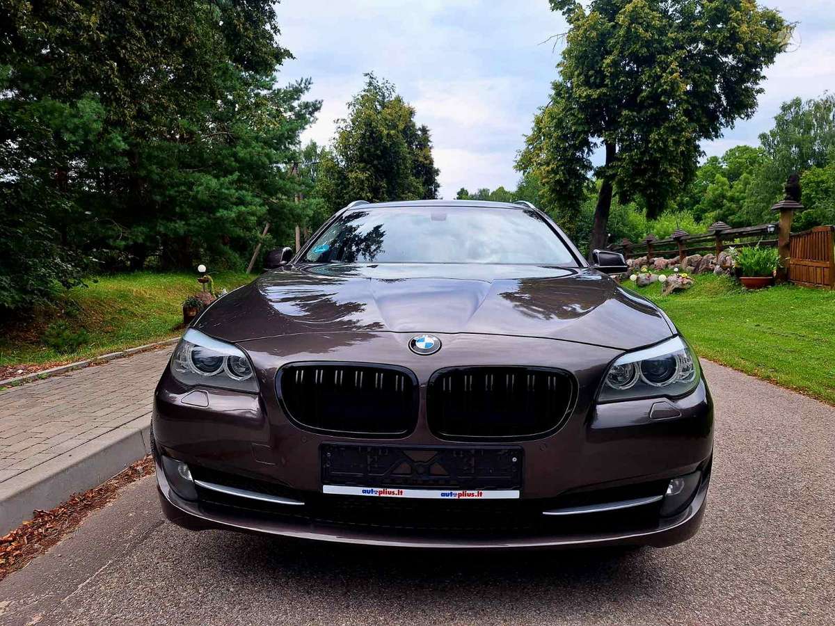 BMW 520, 2.0 l., Универсал