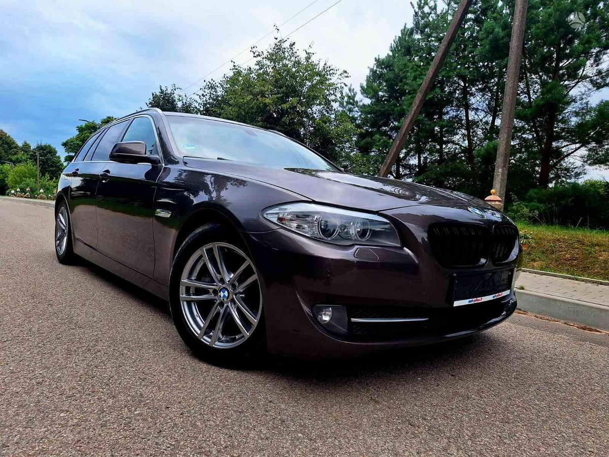BMW 520, 2.0 l., wagon