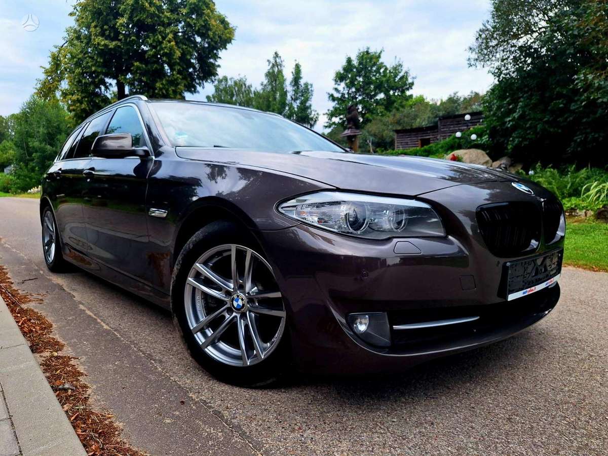 BMW 520, 2.0 l., universalas