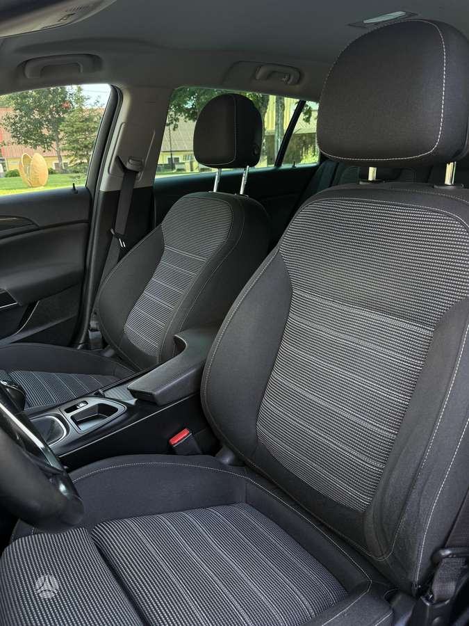 Opel Insignia, 1.6 l., Универсал