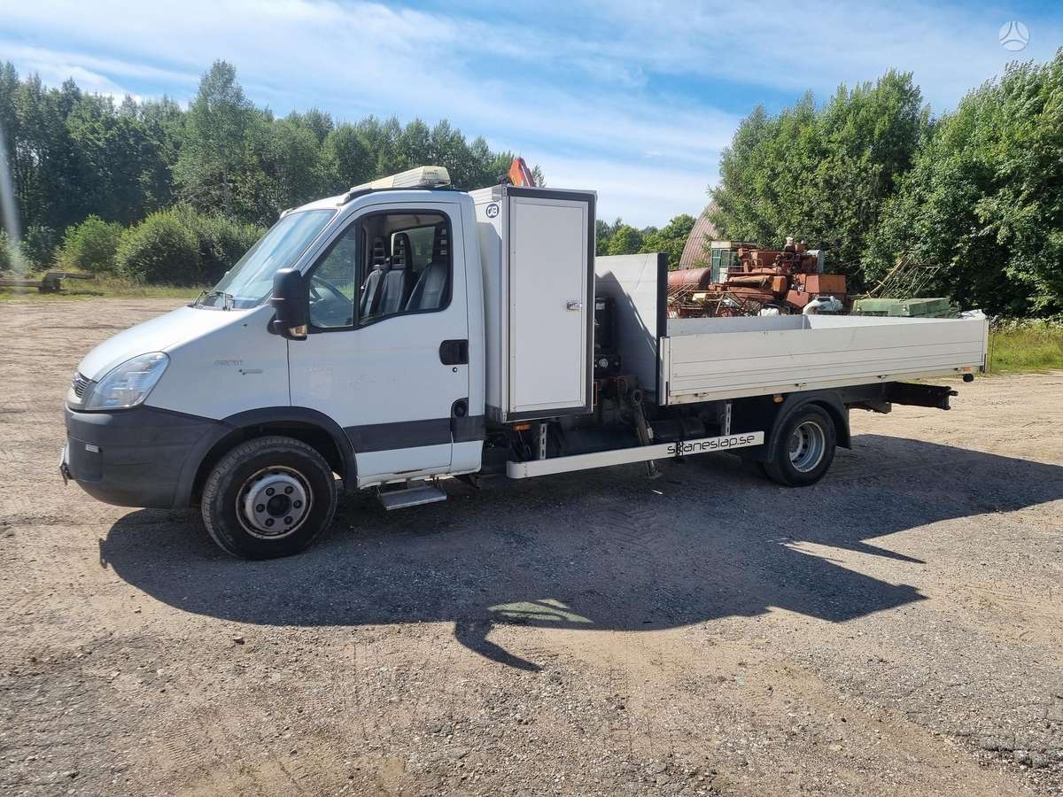 Iveco 65C14, crane trucks