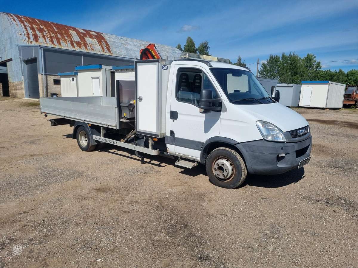 Iveco 65C14, crane trucks