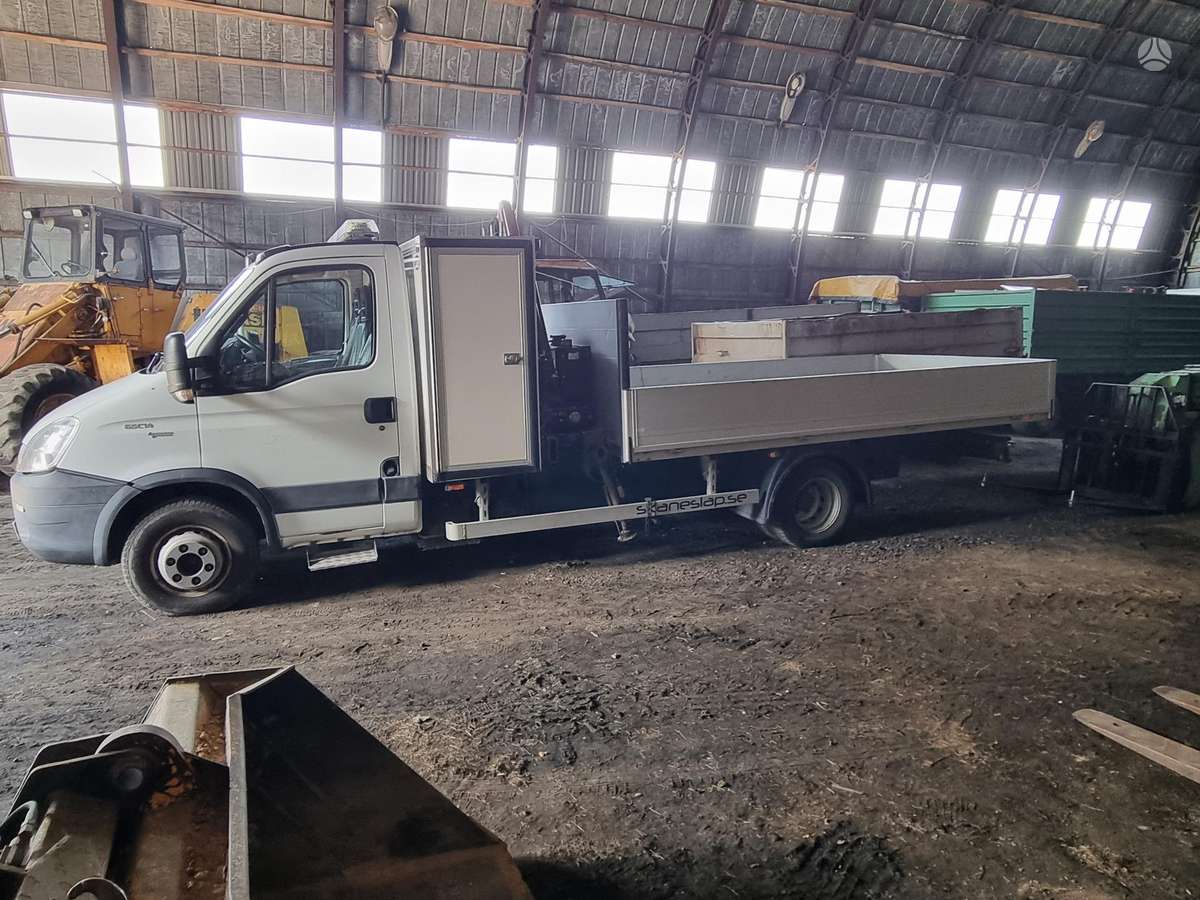 Iveco 65C14, crane trucks