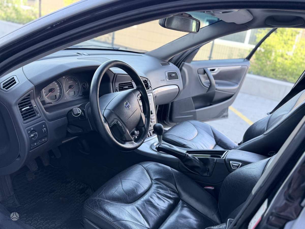 Volvo V70, 2.4 l., Универсал