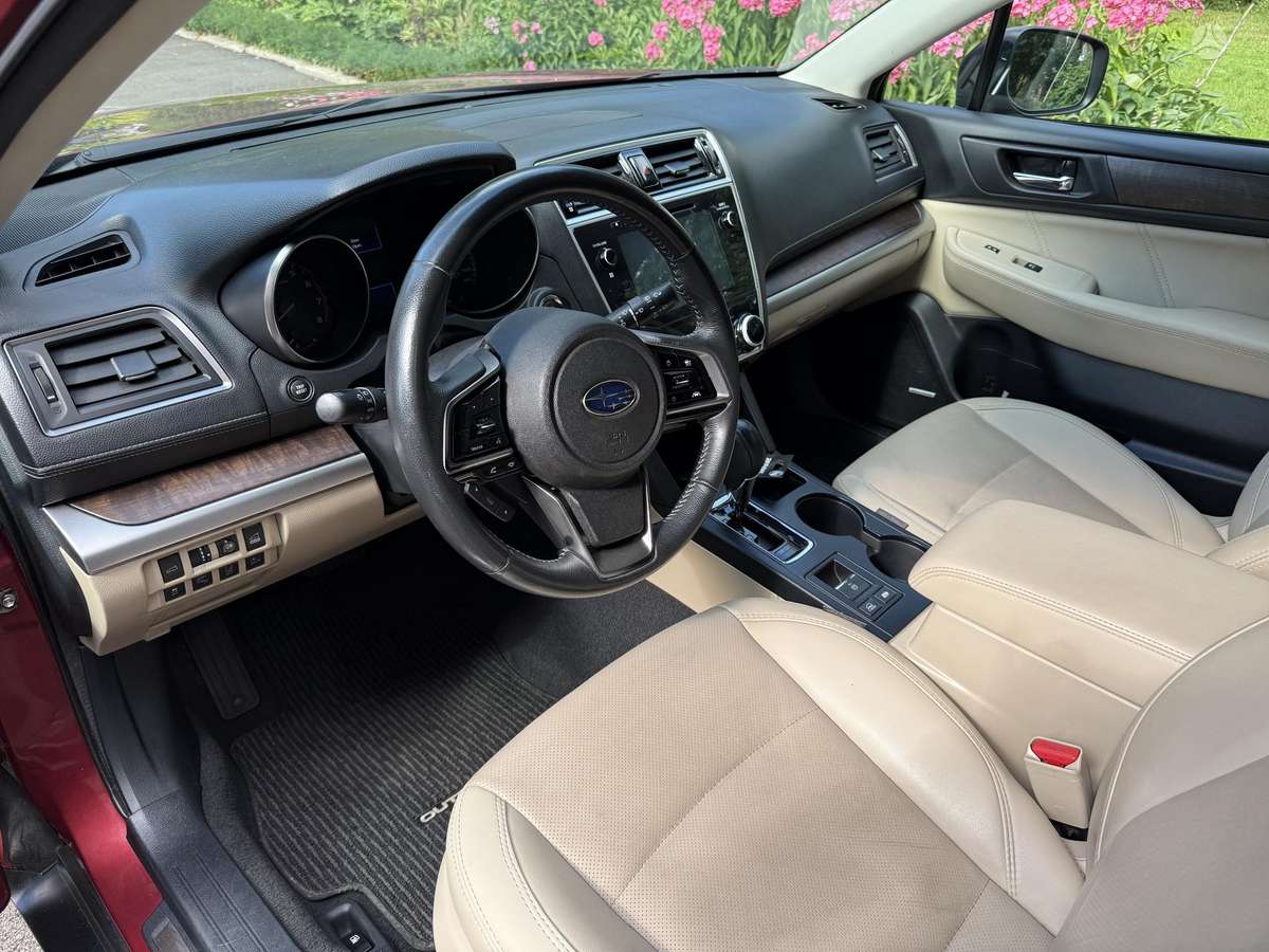 Subaru Outback, 2.5 l., Универсал