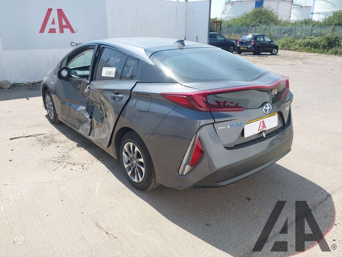 Toyota Prius Prime
