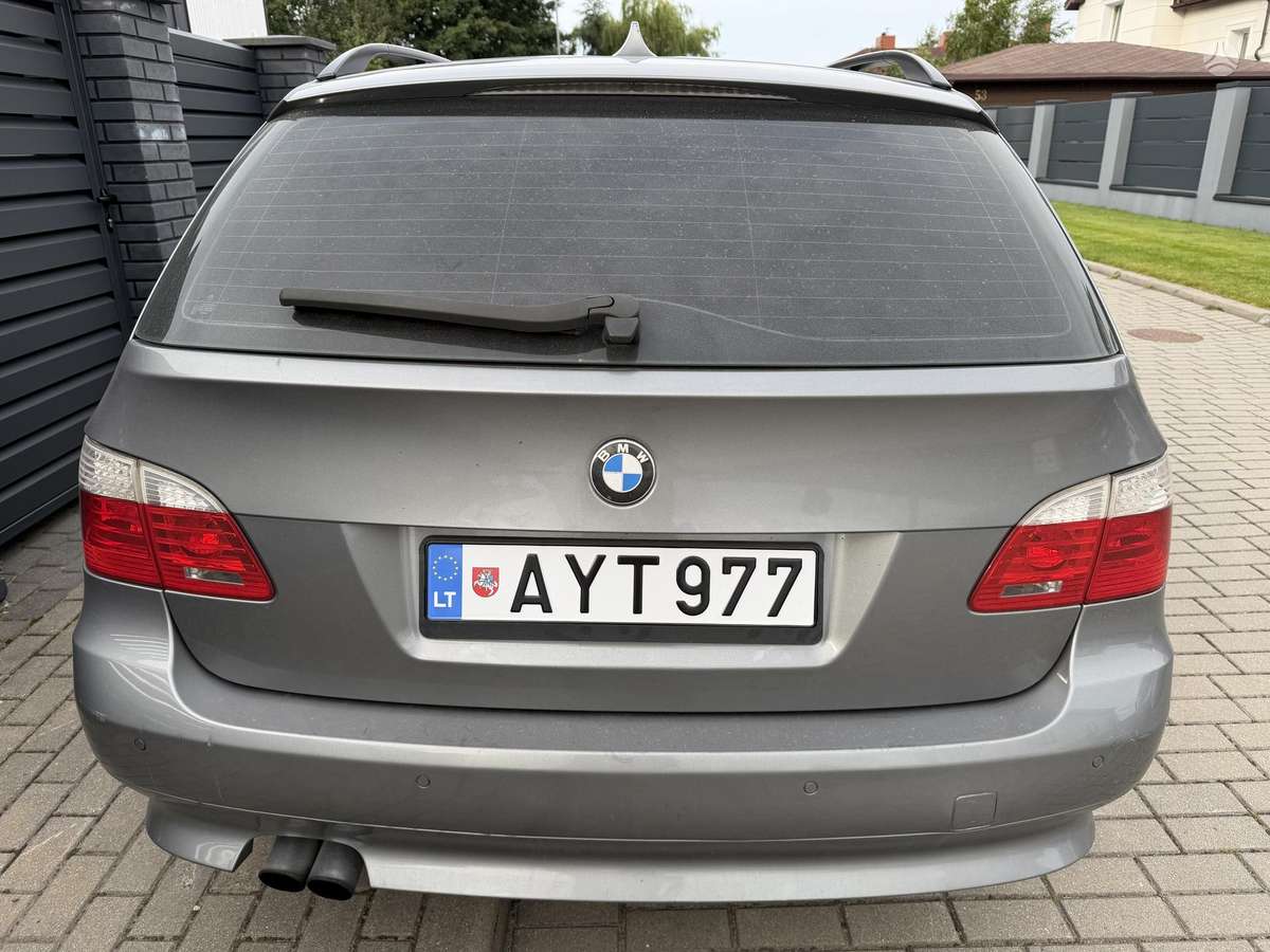 BMW 525, 2.5 l., Универсал