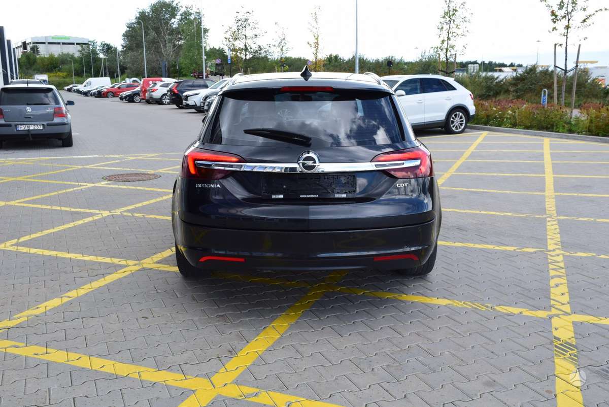 Opel Insignia, 1.6 l., Универсал