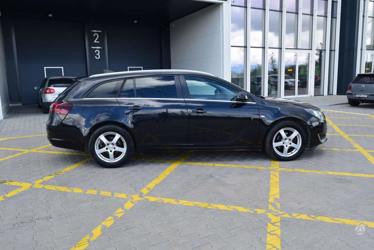 Opel Insignia, 1.6 l., Универсал