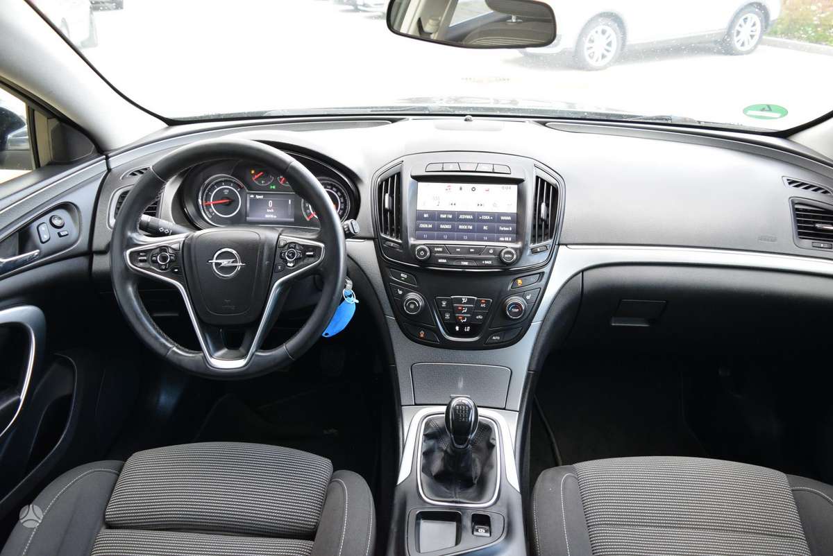 Opel Insignia, 1.6 l., Универсал