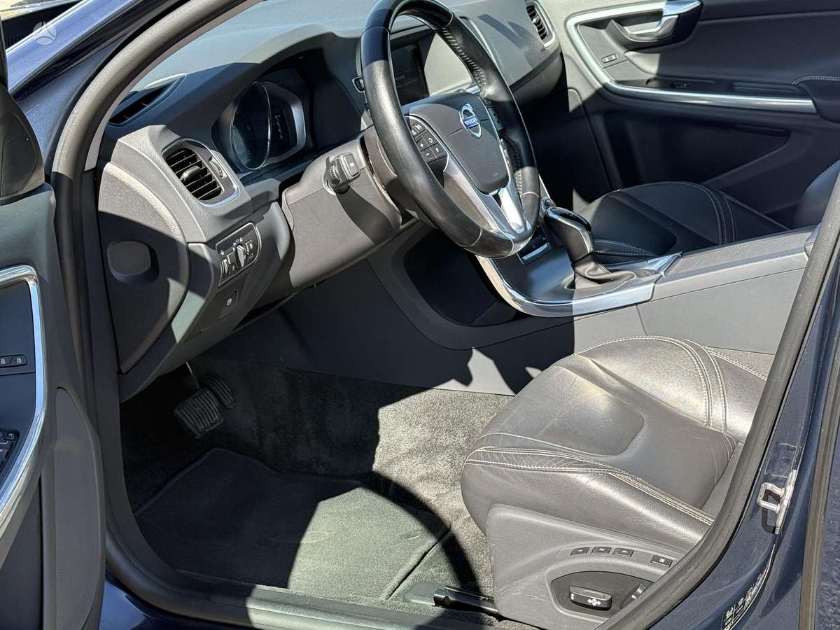 Volvo V60, 2.0 l., Универсал