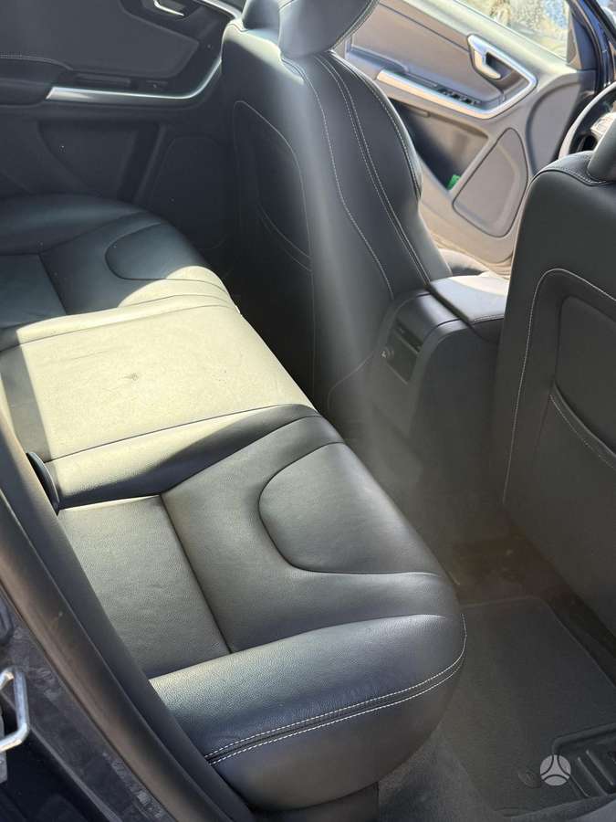 Volvo V60, 2.0 l., Универсал