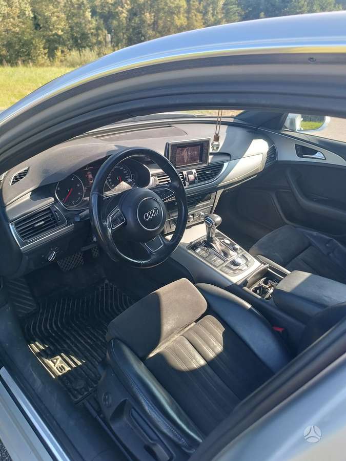 Audi A6, 2.0 l., Седан