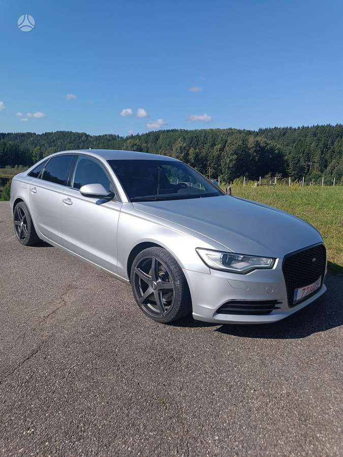 Audi A6, 2.0 l., Седан
