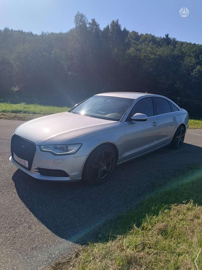 Audi A6, 2.0 l., Седан