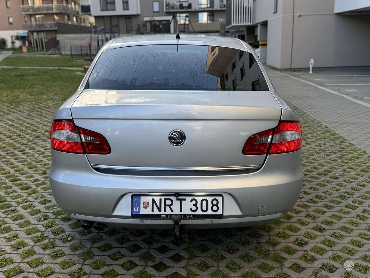 Škoda Superb - 4