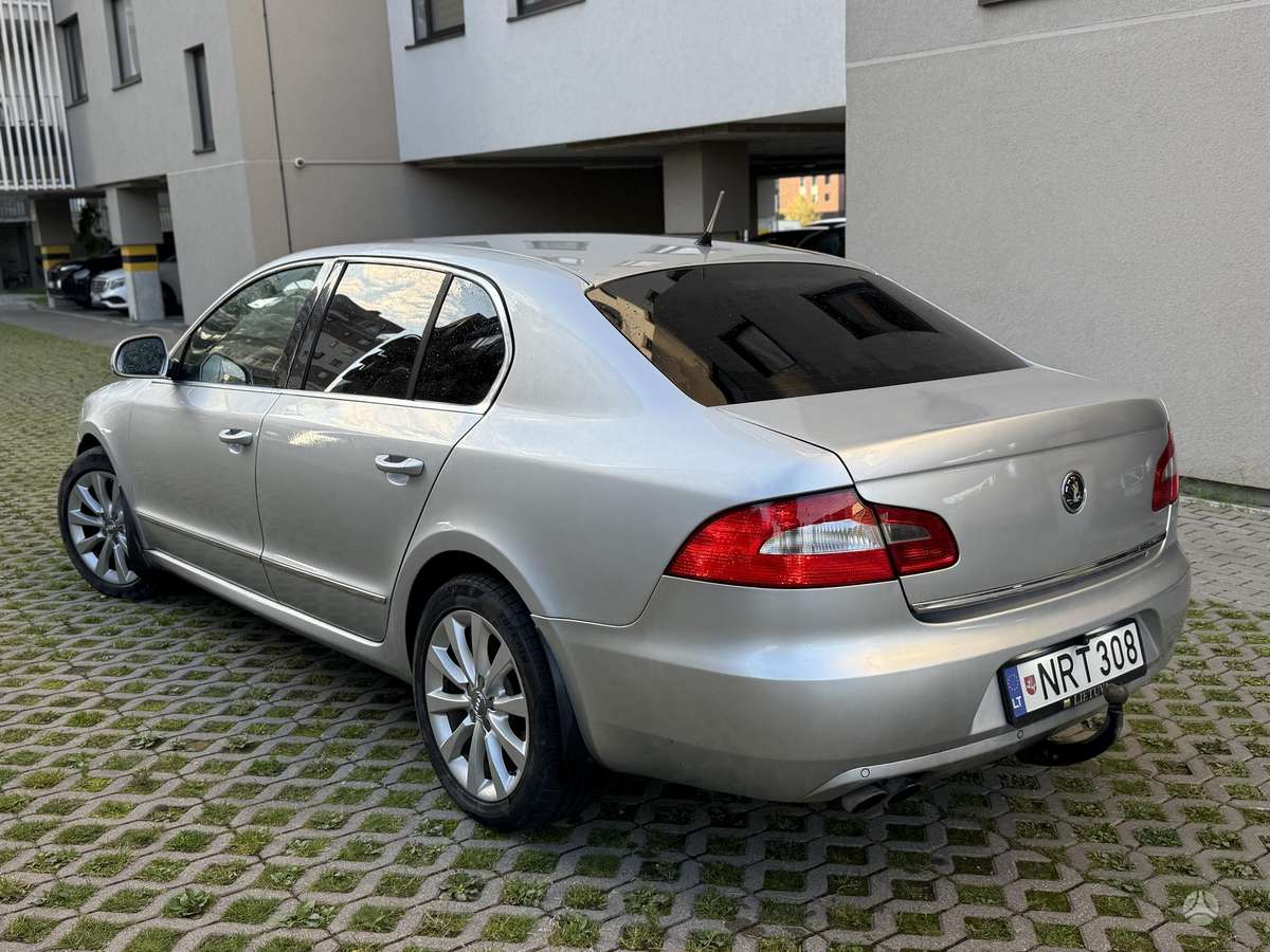 Škoda Superb - 5
