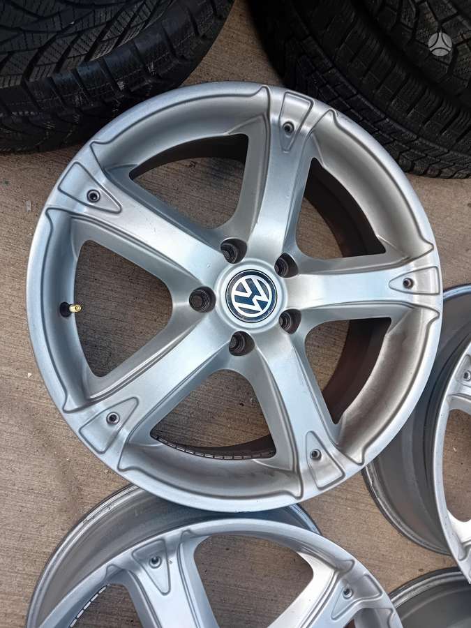 Volkswagen, light alloy, R17