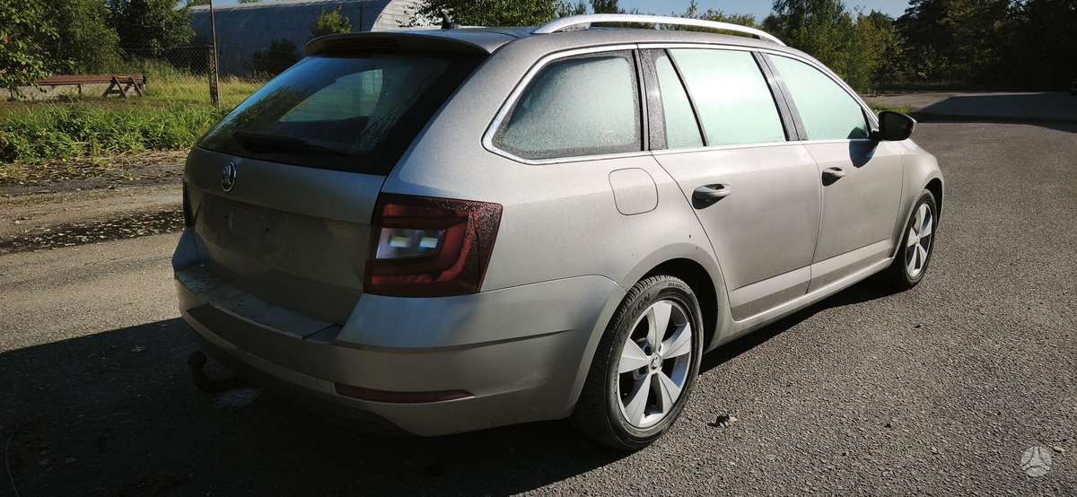 Škoda Octavia - 9