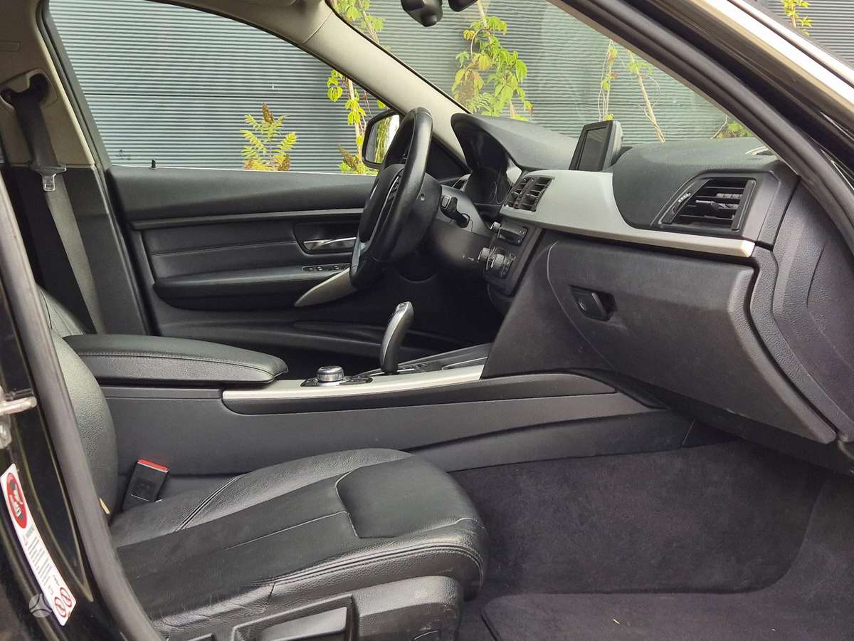 BMW 320, 2.0 l., Универсал