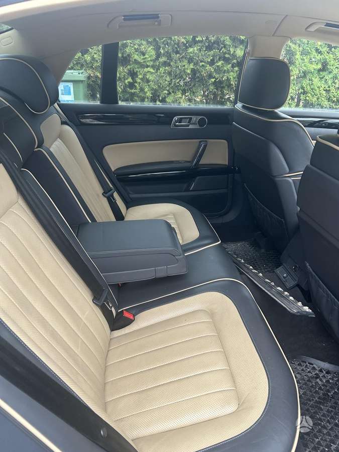 Volkswagen Phaeton - 6