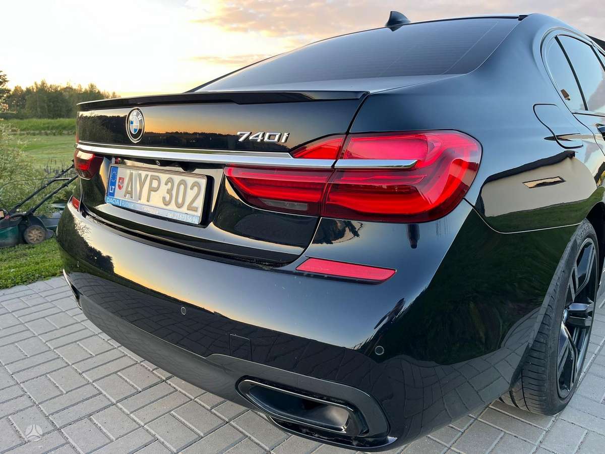 BMW 740, 3.0 l., Лимузин