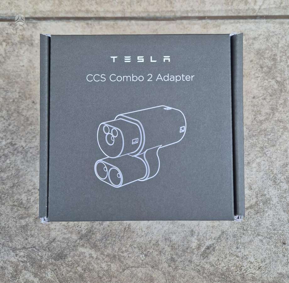Tesla Model S, sedans