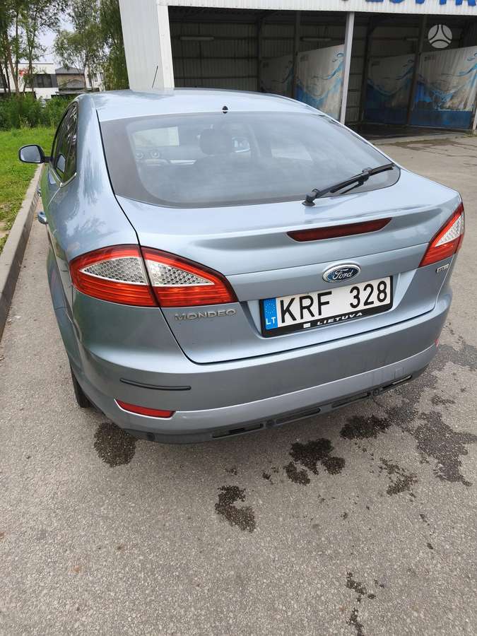 Ford Mondeo, 1.8 l., hatchback