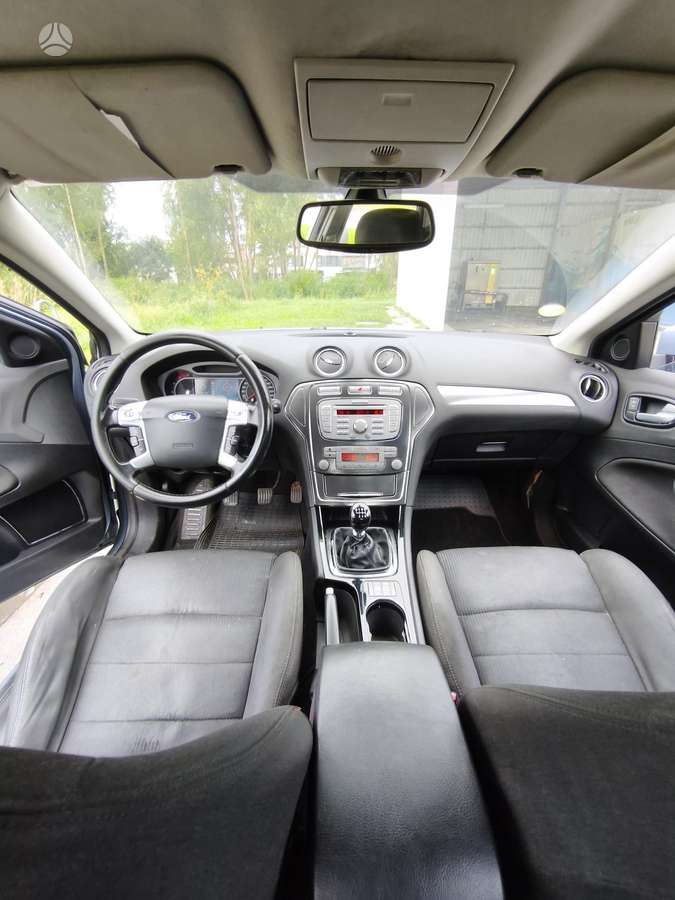 Ford Mondeo, 1.8 l., hatchback