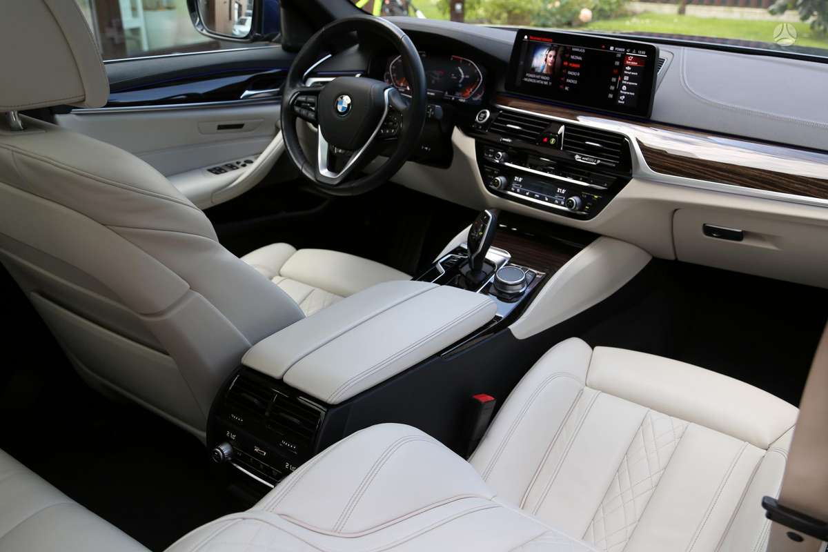 BMW 530, Универсал