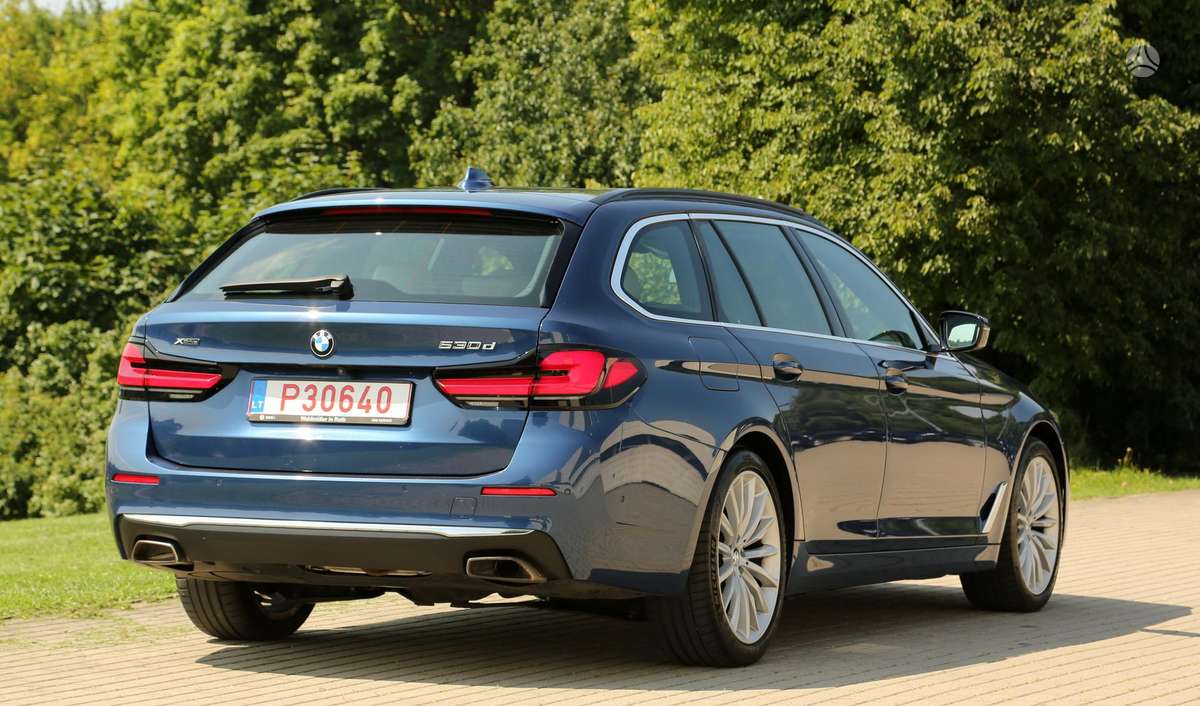 BMW 530, Универсал