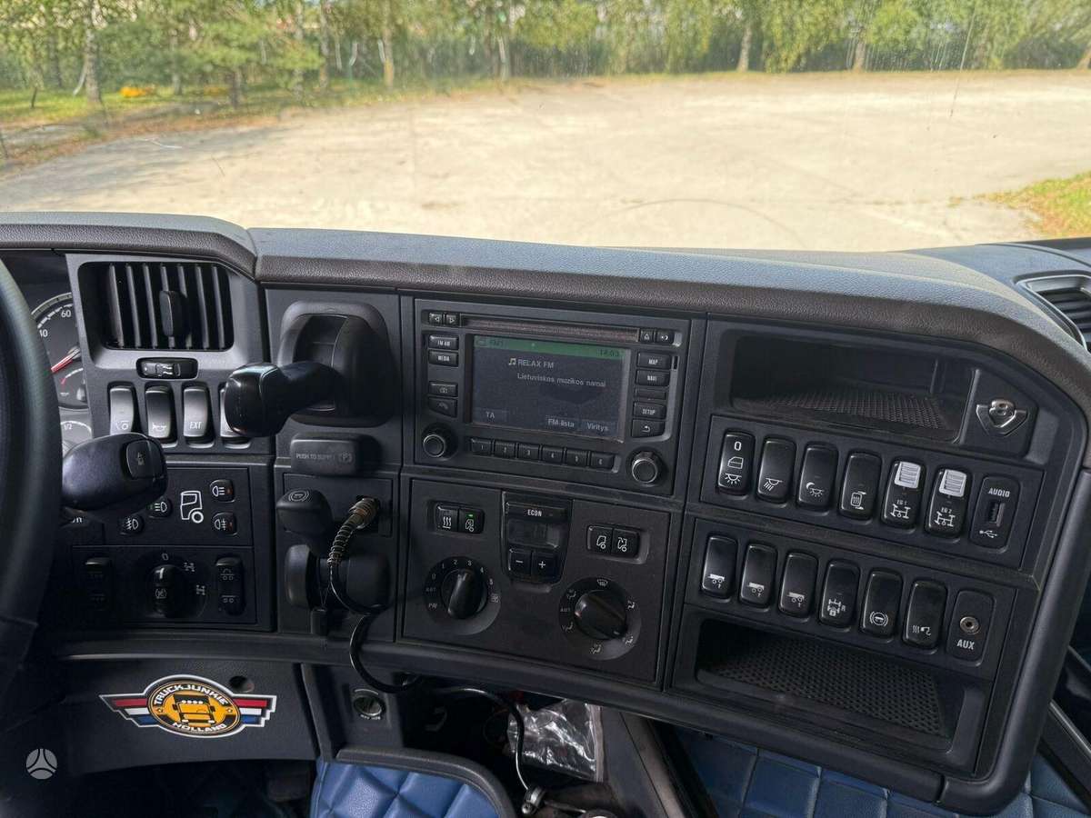 Scania R580 8X4, cab-chassis trucks
