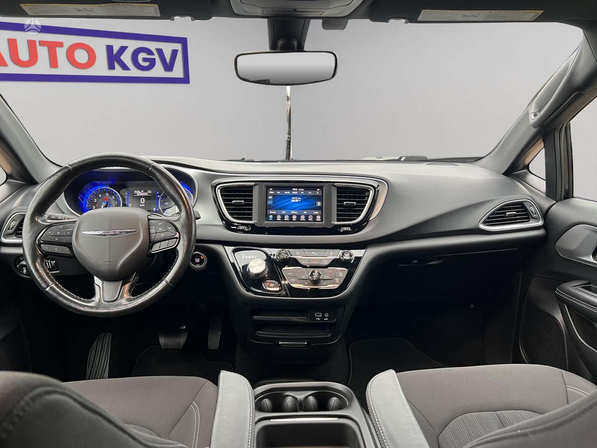 Chrysler Pacifica, 3.6 l., Минивэн