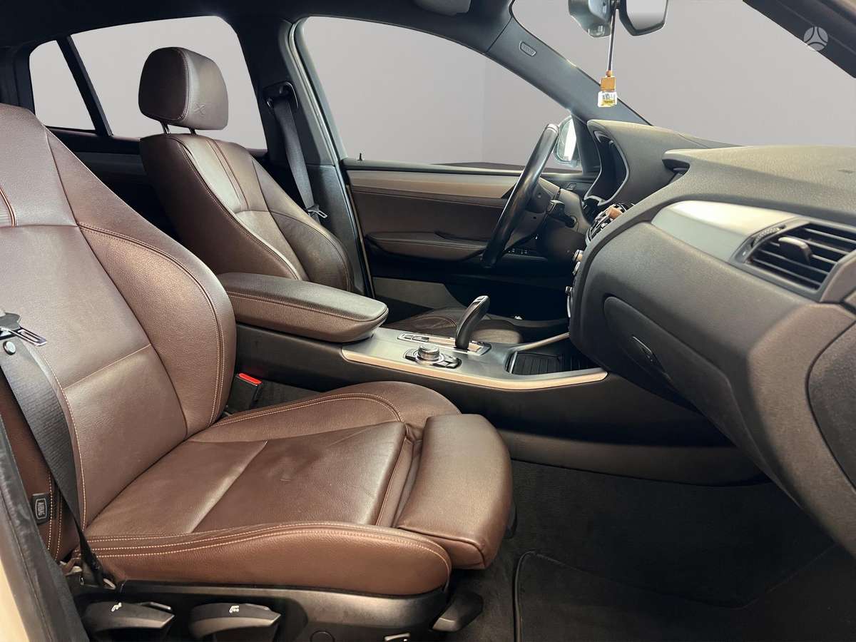 BMW X4, 2.0 l., off-road / crossover