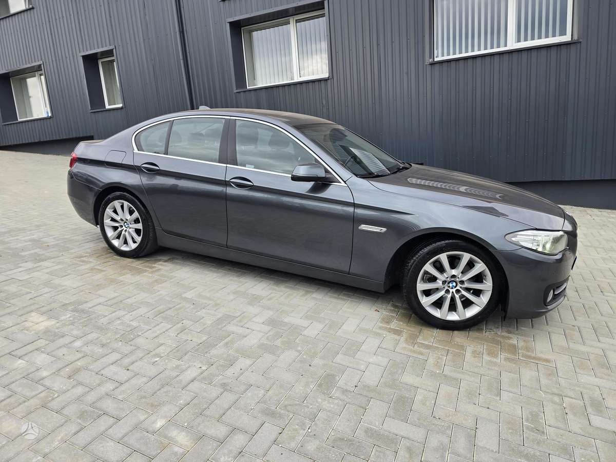 BMW 520, 2.0 l., Седан