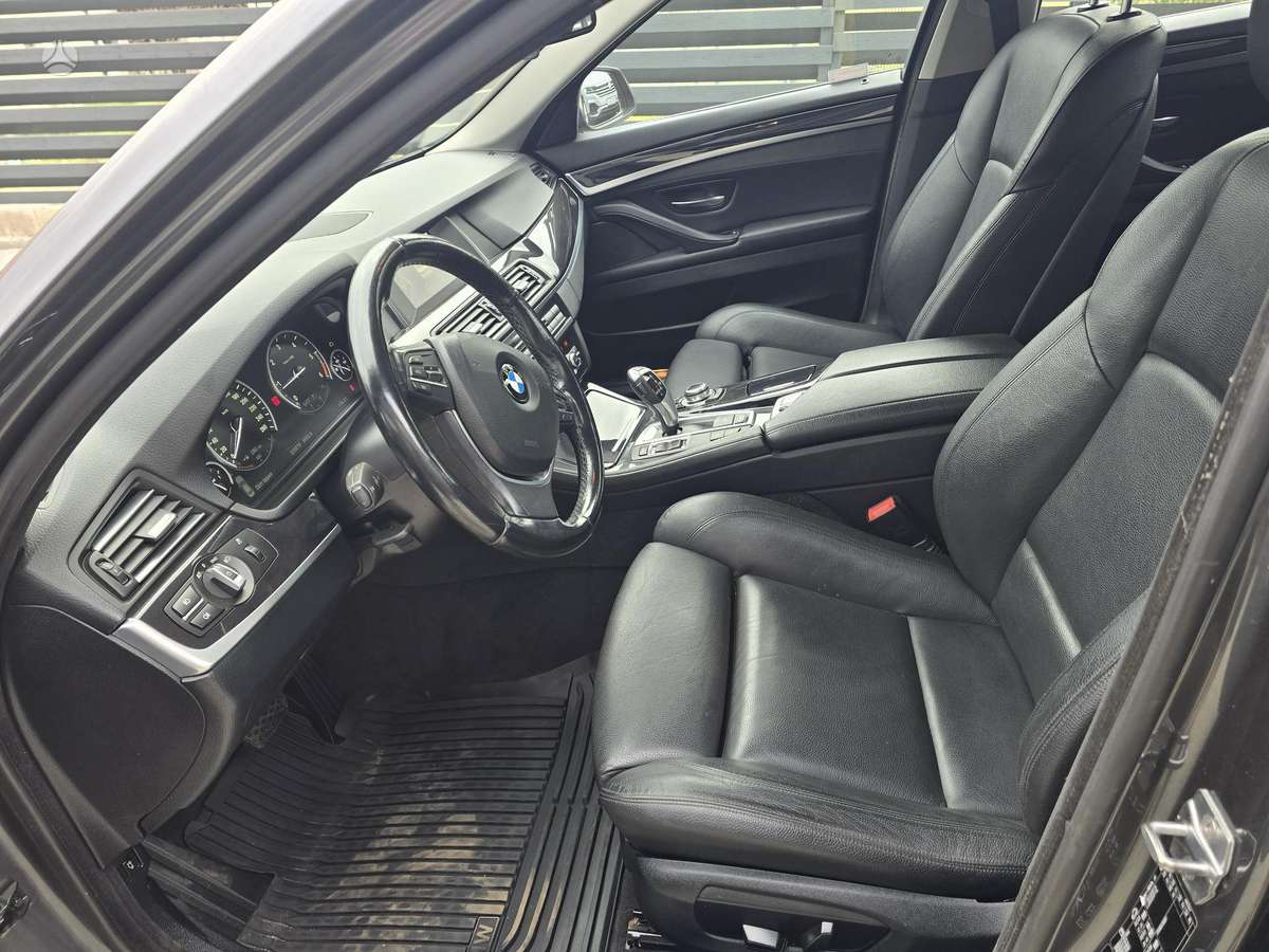 BMW 520, 2.0 l., Седан