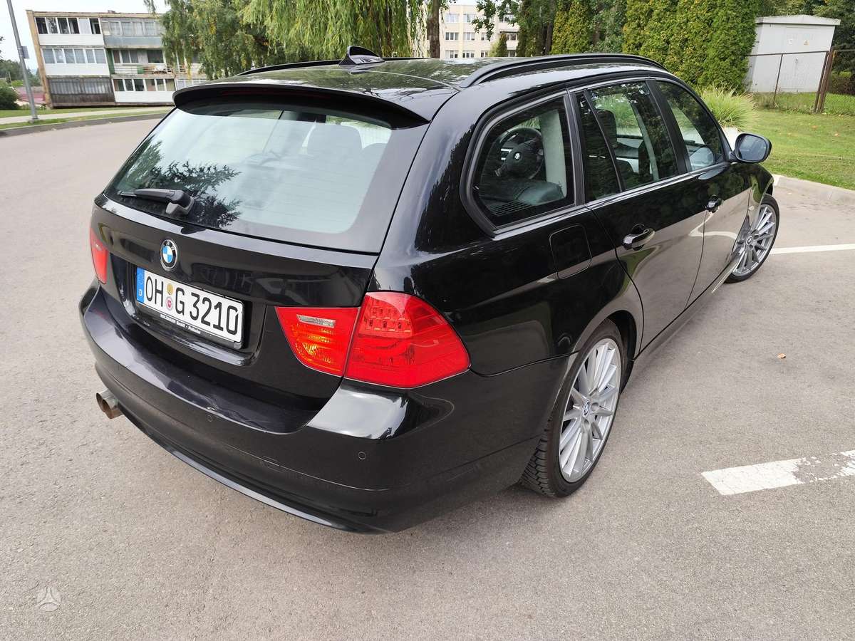 BMW 320, 2.0 l., Универсал