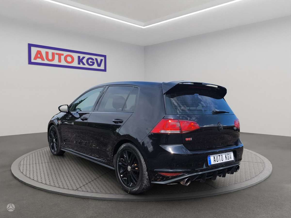 Volkswagen Golf, 2.0 l., hatchback